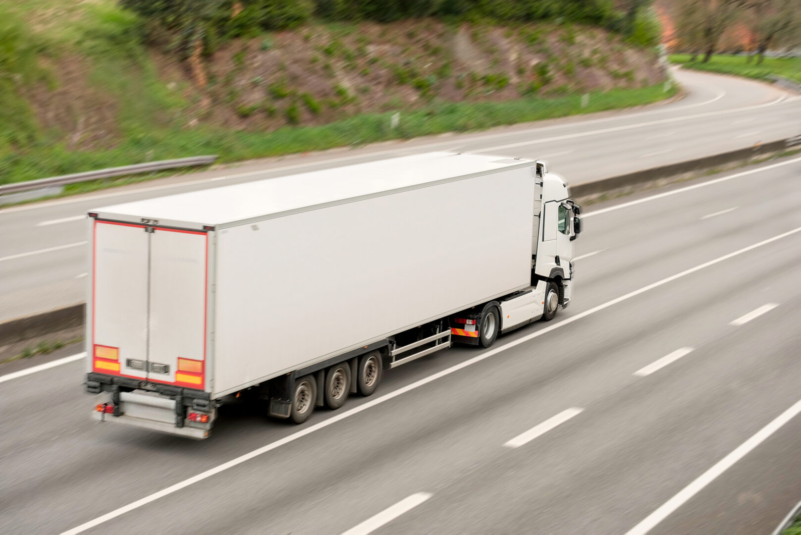 Gdzie jest mój towar, czyli tracking pojazdu i ładunku